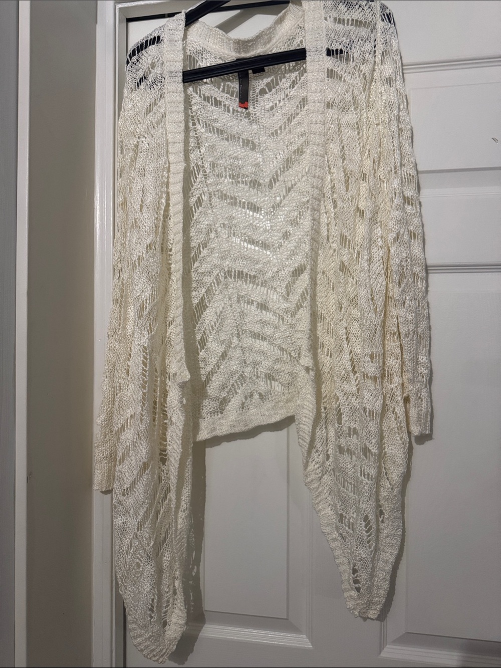 Le Temps Des Cerises Open-Knit Cream Draped Cardigan